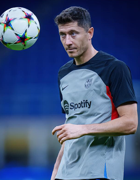 <a href='/news/tag/258.html' style='color: blue;'>巴萨</a>赛前伤病动态：<a href='/news/tag/693.html' style='color: blue;'>莱万</a><a href='/news/tag/1059387.html' style='color: blue;'>奥尔莫</a>回归，多人仍缺阵