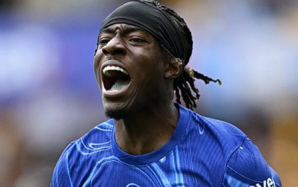 唇语专家揭秘：切尔西失利后马杜埃凯与帕尔默的<a href='/news/tag/557.html' style='color: blue;'>世界杯</a>对话